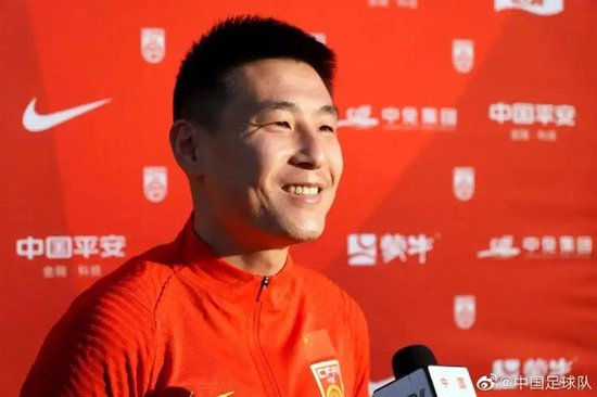 武磊伤退告别国足18强赛,生死战攻击线真空谁来破局 武磊伤退告别国足18强赛,生死战攻击线真空谁来破局