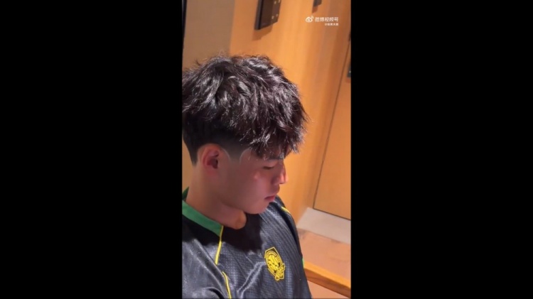 国安18岁左后卫邓捷夫抵达法国,驰援U19国青土伦杯 国安18岁左后卫邓捷夫抵达法国,驰援U19国青土伦杯